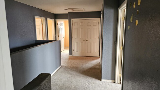 Building Photo - 55 N Laredo Ct