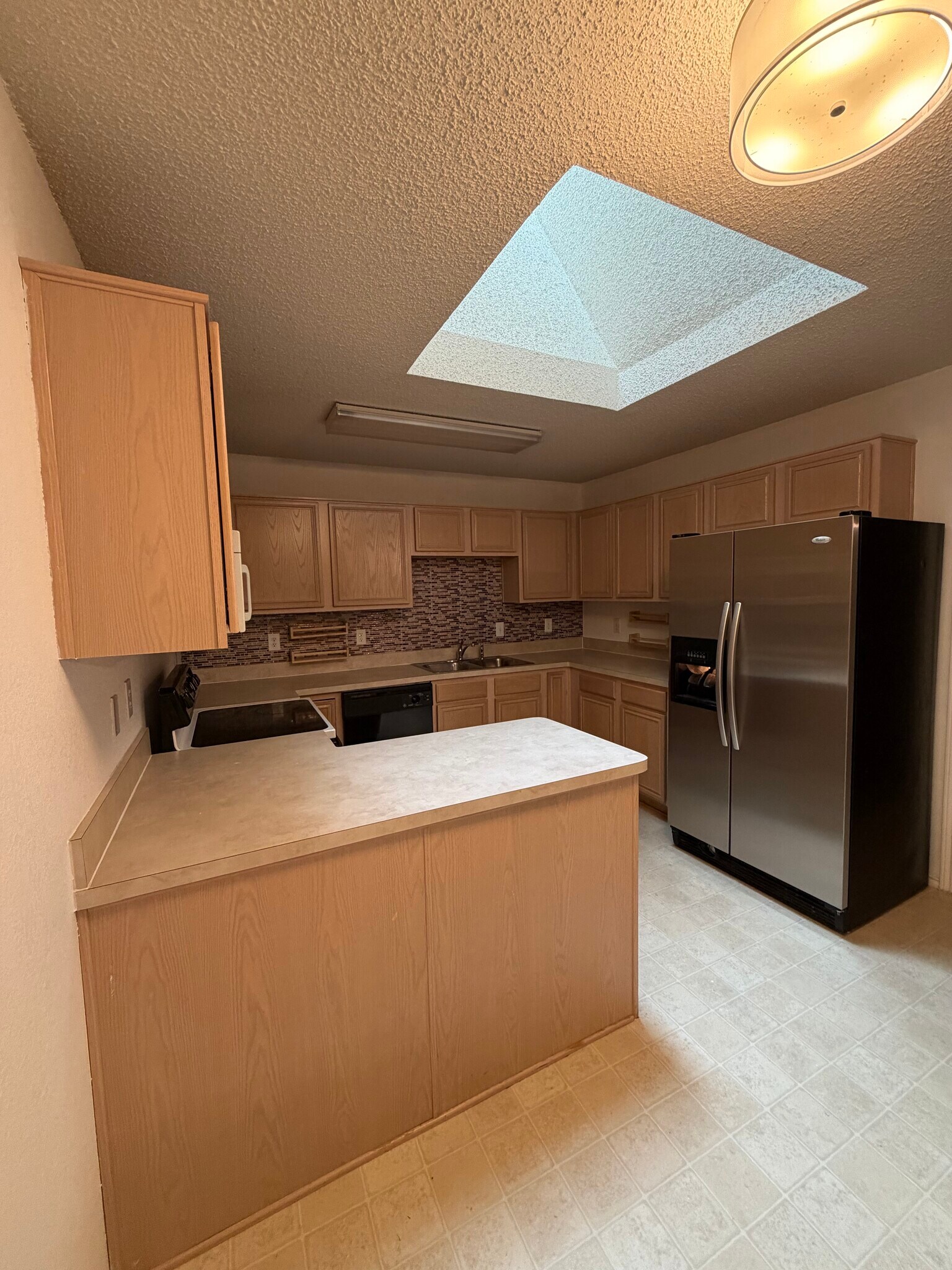 Building Photo - 2521 Ensenada Ln