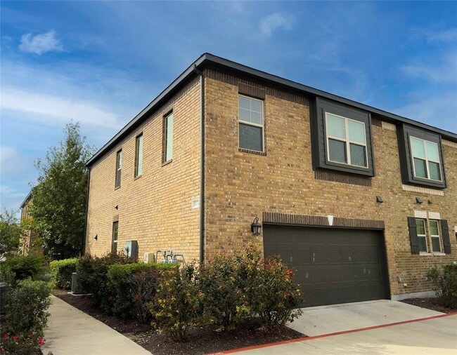 Building Photo - 7220 Wyoming Springs Dr