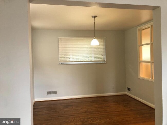 Building Photo - 3810 Bancroft Rd