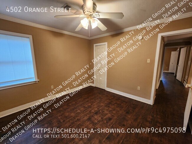 Building Photo - 4502 Orange St