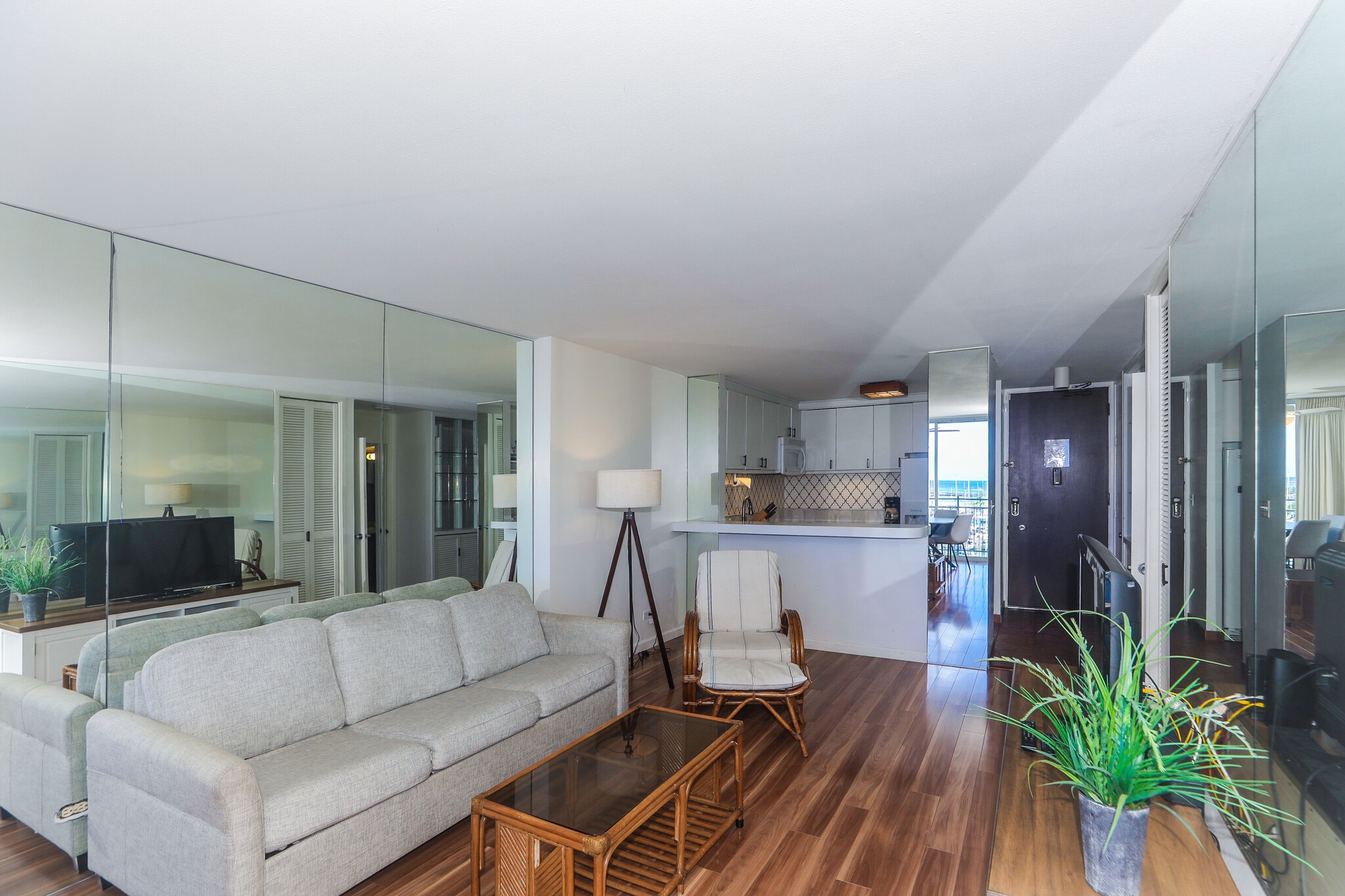 Building Photo - 1765 Ala Moana Blvd