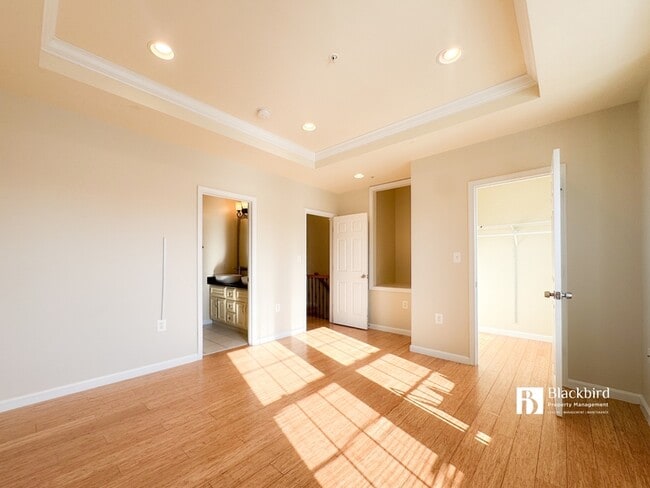 Building Photo - 5030 B St SE