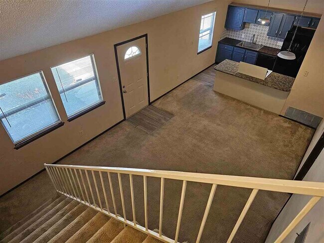 Building Photo - 1104 NW 52nd Cir