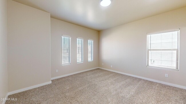 Building Photo - 11118 Blue Eyed Grass St