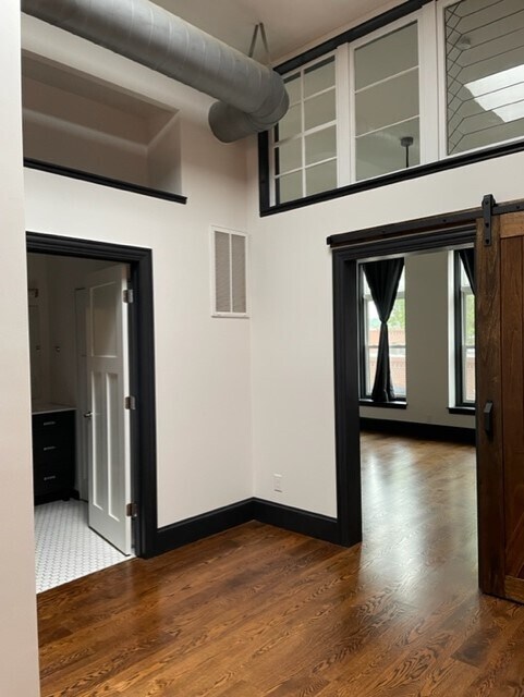 Hallway into BR and BAth - 307 N Riverfront Dr