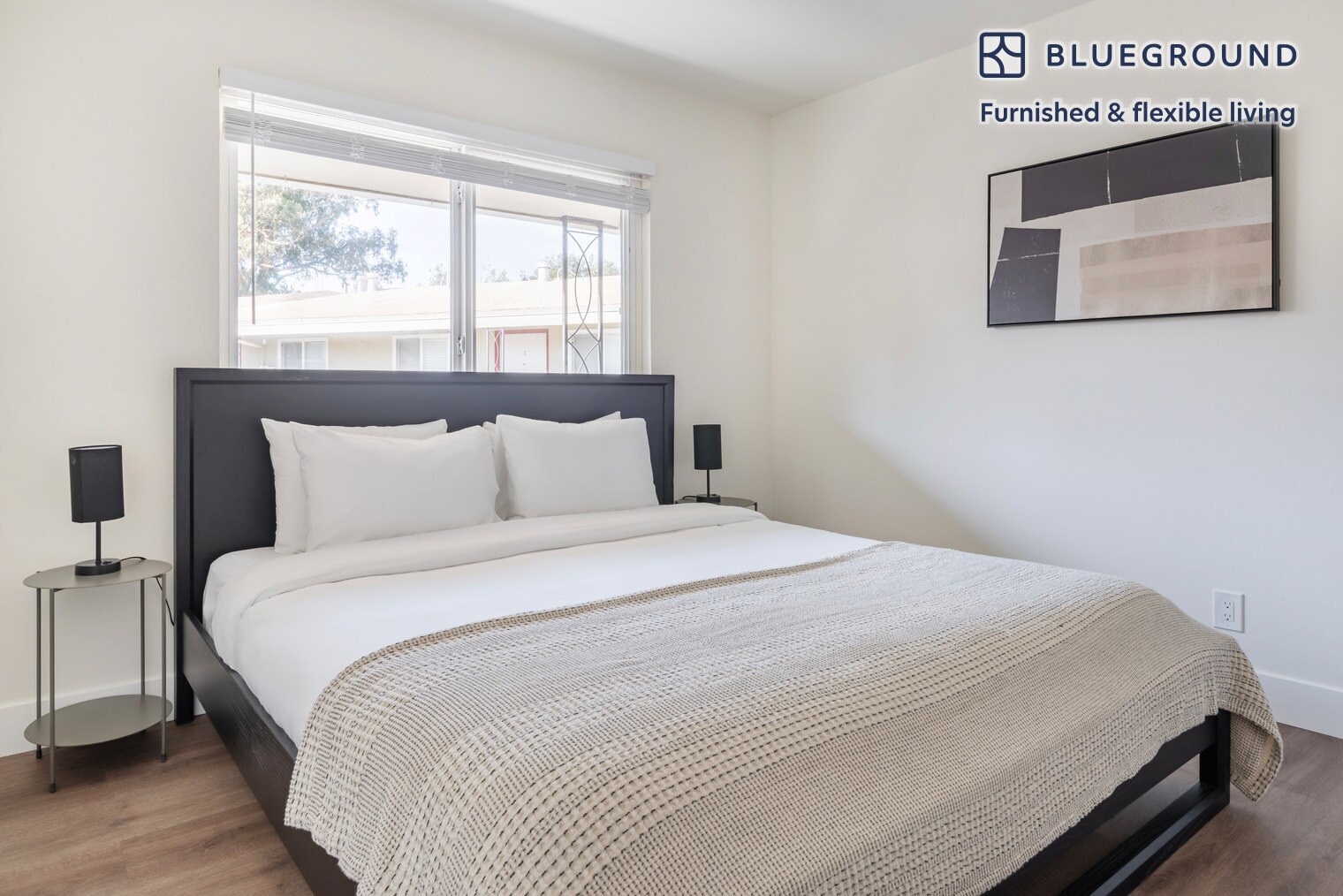 Building Photo - 15 S Broadway