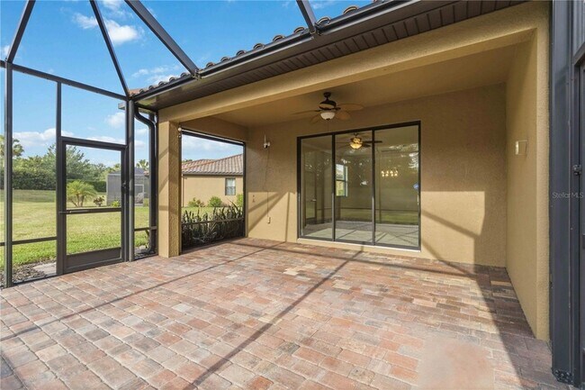 Building Photo - 7156 Marsh View Terrace