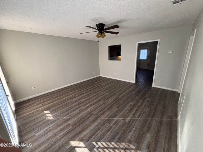 Building Photo - 108 Cantal Dr