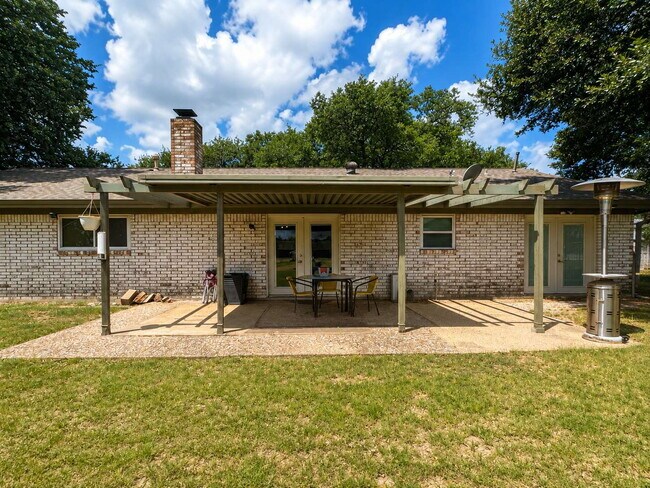 Building Photo - 1407 Skrivanek Ct