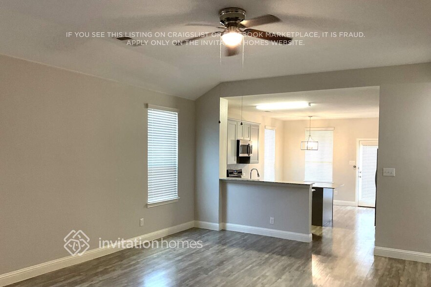 Building Photo - 1208 Erika Ln