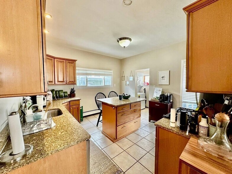 Building Photo - 159 K St