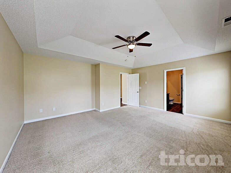 Building Photo - 4319 Stone Mountain Dr