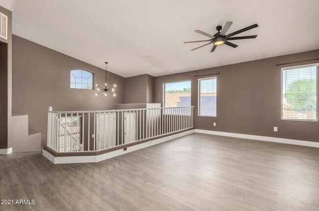 Building Photo - 875 N Ithica Ct