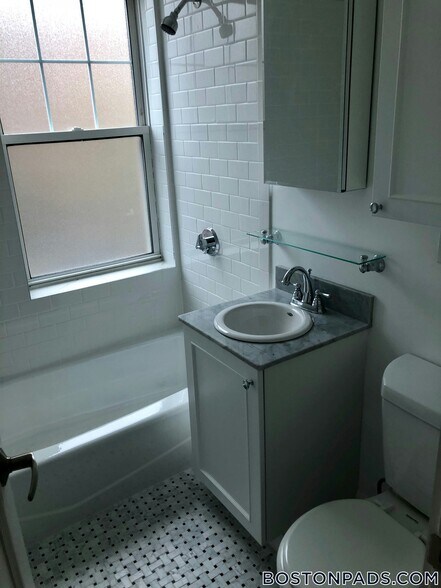 Building Photo - 26 Chauncy St