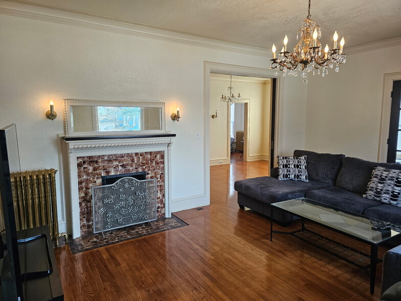 Living Room - 508 Maple Ave