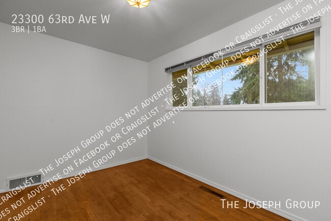 Building Photo - 23300 63rd Ave W