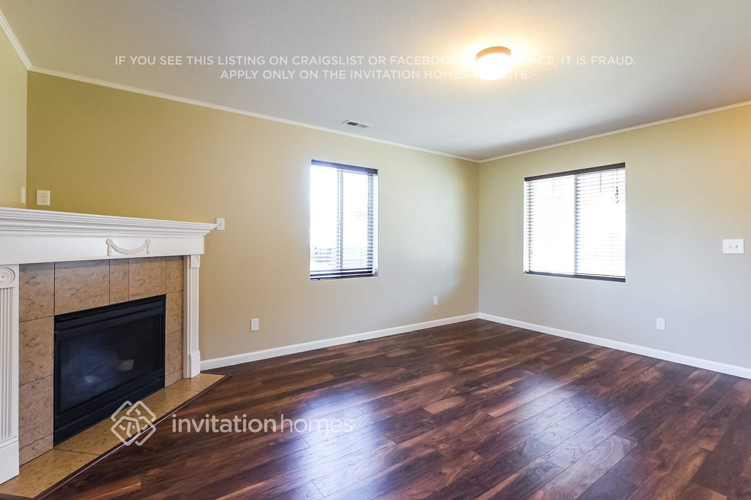 Building Photo - 1319 Daffodil Ave NE