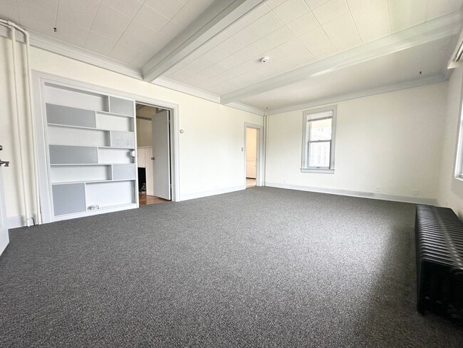 Building Photo - 1514 24th St