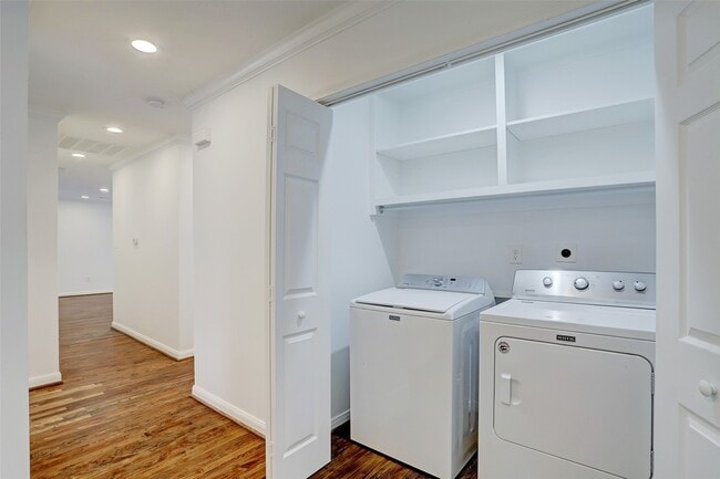 Building Photo - 2011 South Blvd