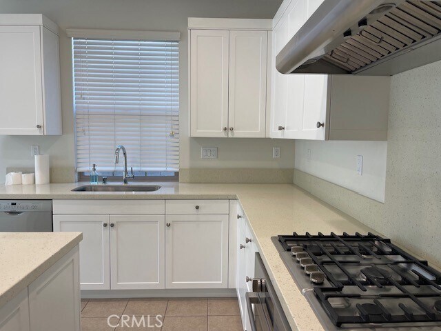Building Photo - 111 Holly Springs