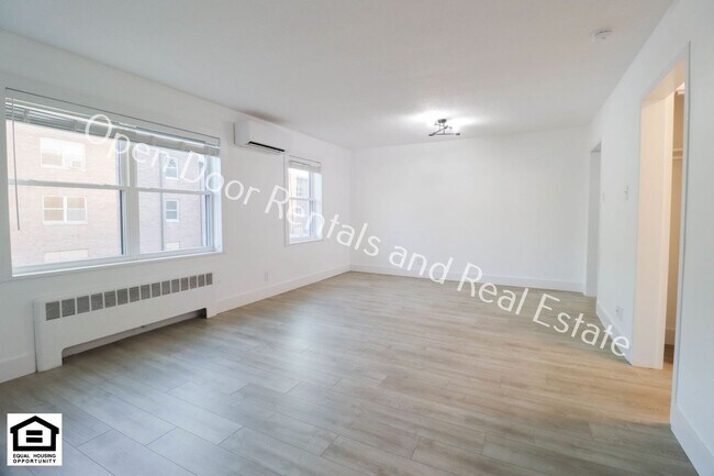 Building Photo - 1823 Griswold Dr