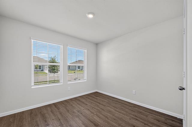 Building Photo - 503 Red Dr