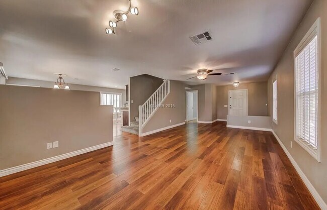 Building Photo - 3620 Shanagolden St