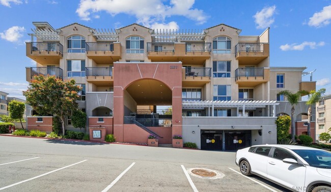 Building Photo - 3877 Pell Pl