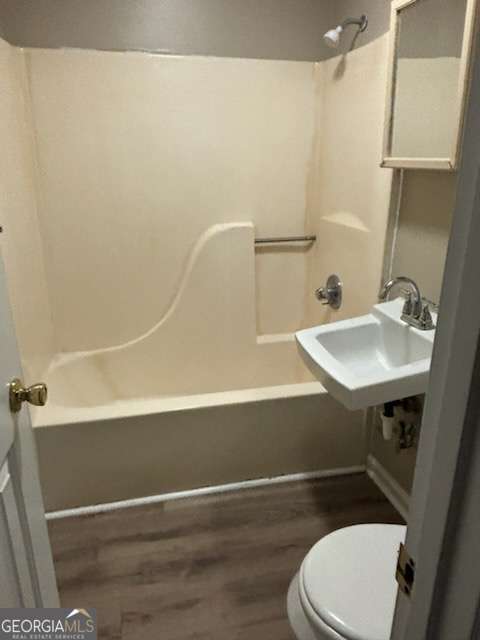 Building Photo - 258 Magnolia St