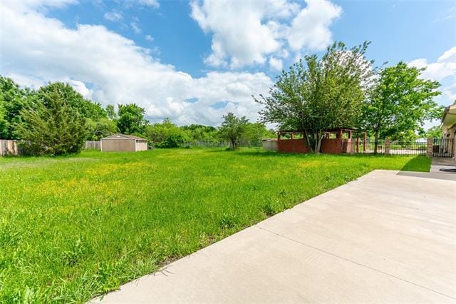 Building Photo - 5826 Pleasant Valley Rd