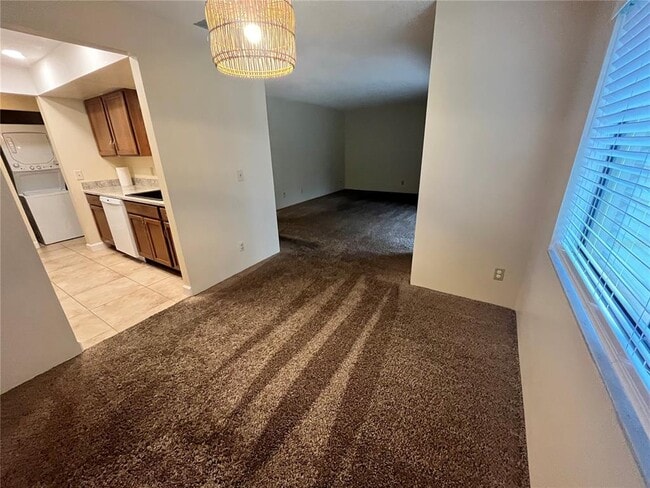 Building Photo - 308 Palm Coast Pkwy NE