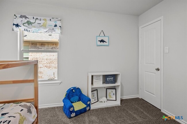 Building Photo - 3885 Lorenzen Ct