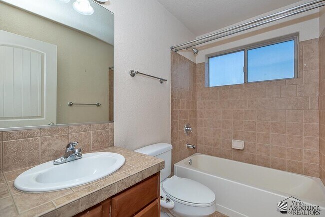 Building Photo - 11845 E 27th Pl