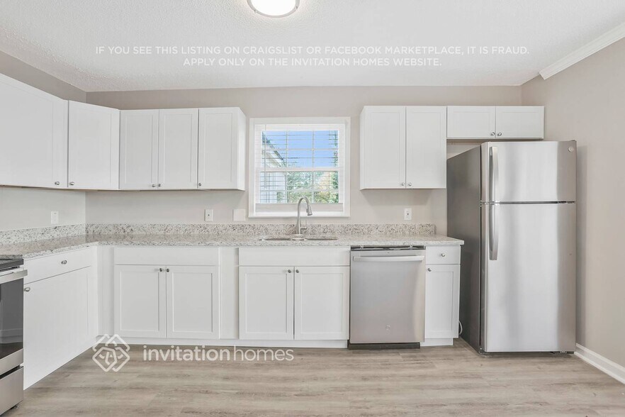 Building Photo - 5066 Stoney Point Ln