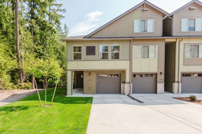 Building Photo - Norland Trails