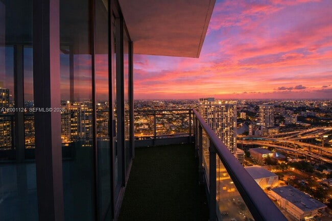 Building Photo - 92 SW 3rd St