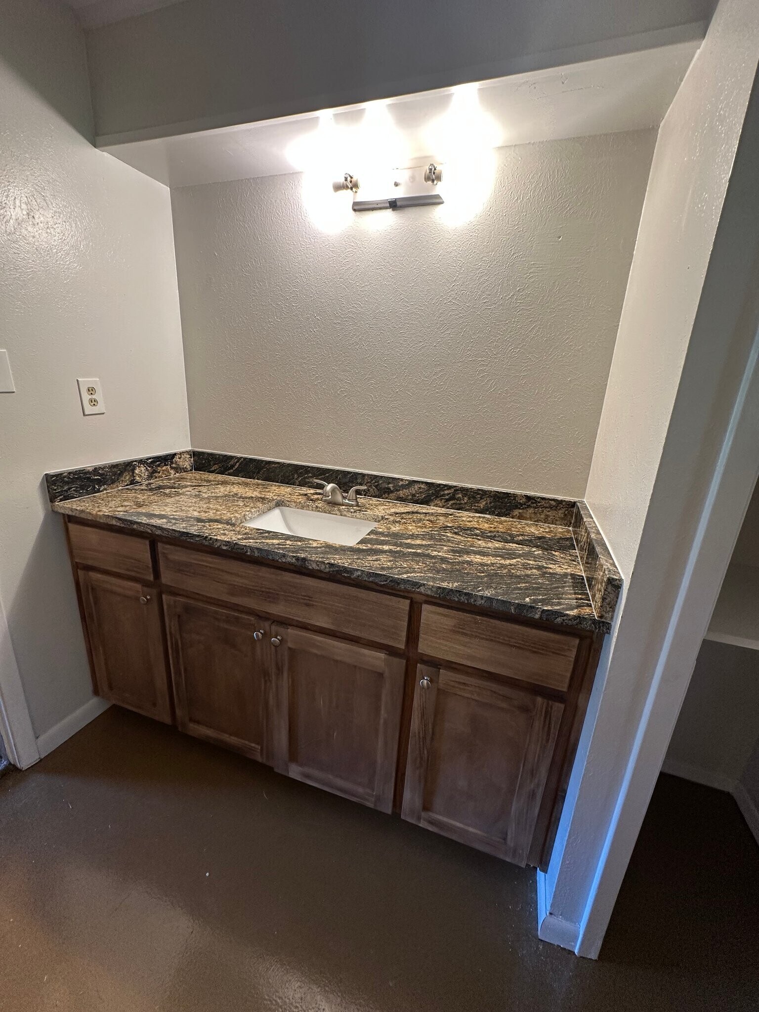 Building Photo - 5252 FM 1795