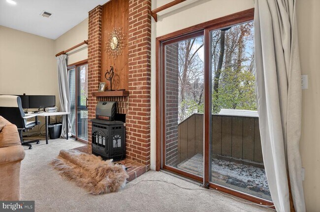 Building Photo - 7511 Bradley Blvd