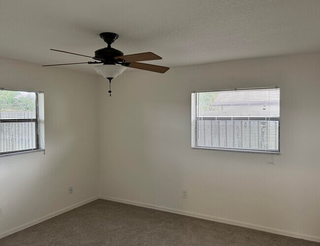 Building Photo - 6162 Amberwoods Dr