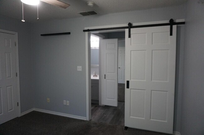 Building Photo - 5216 Brookwood Dr