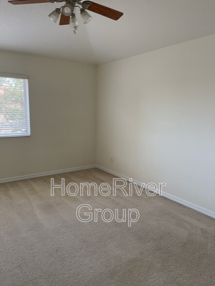 Building Photo - 9840 Roundstone Cir