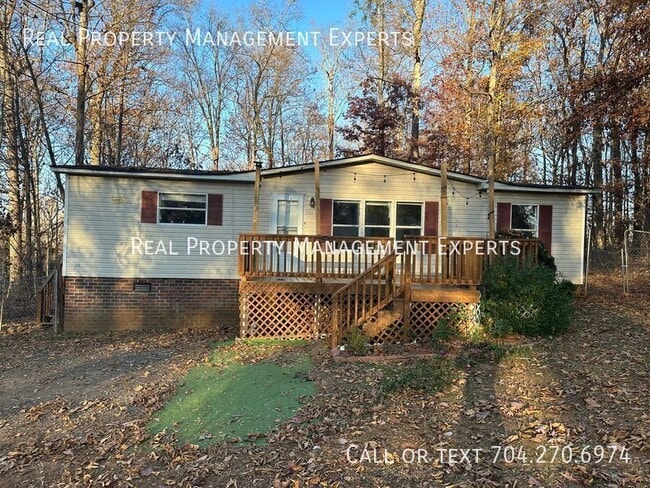 Building Photo - 5268 Montana Cir NW