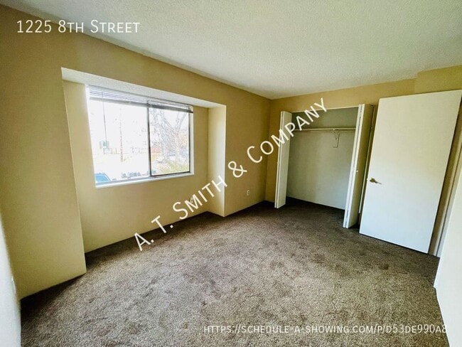 Building Photo - 1225 8th St