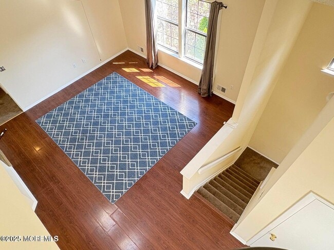 Building Photo - 702 Goldthread Ct