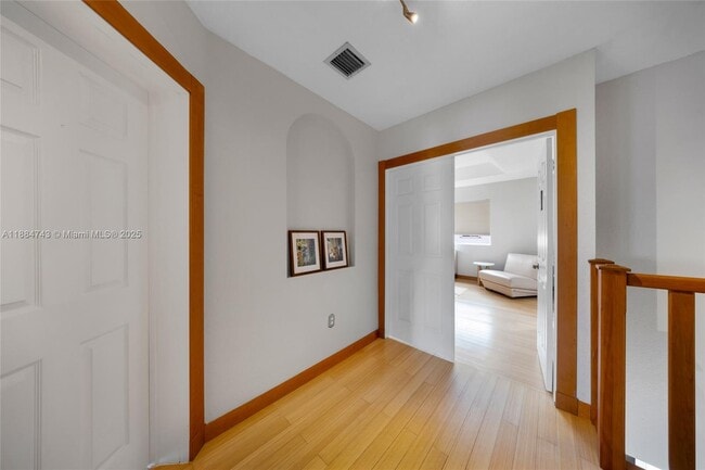 Building Photo - 5625 NW 112th Path