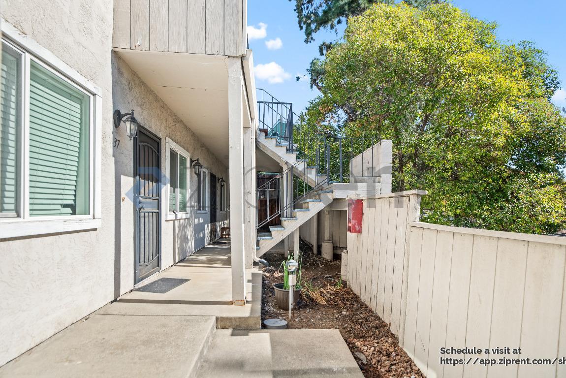 Building Photo - 3641 Clayton Rd