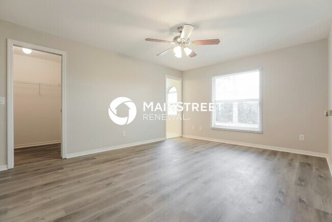 Building Photo - 3 Bedroom Pet-Friendly Home in North Port,...