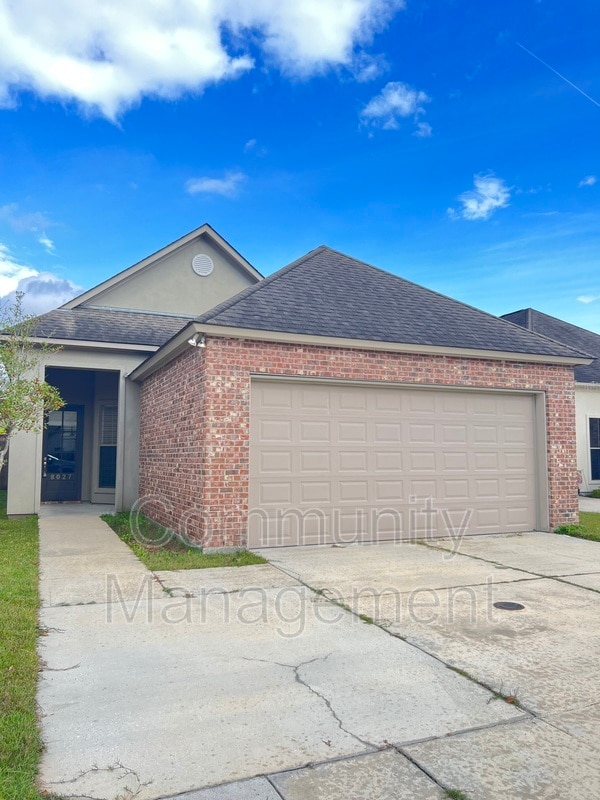 Primary Photo - 8027 Seville Ct