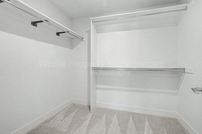 Building Photo - 2708 W 25th Ave